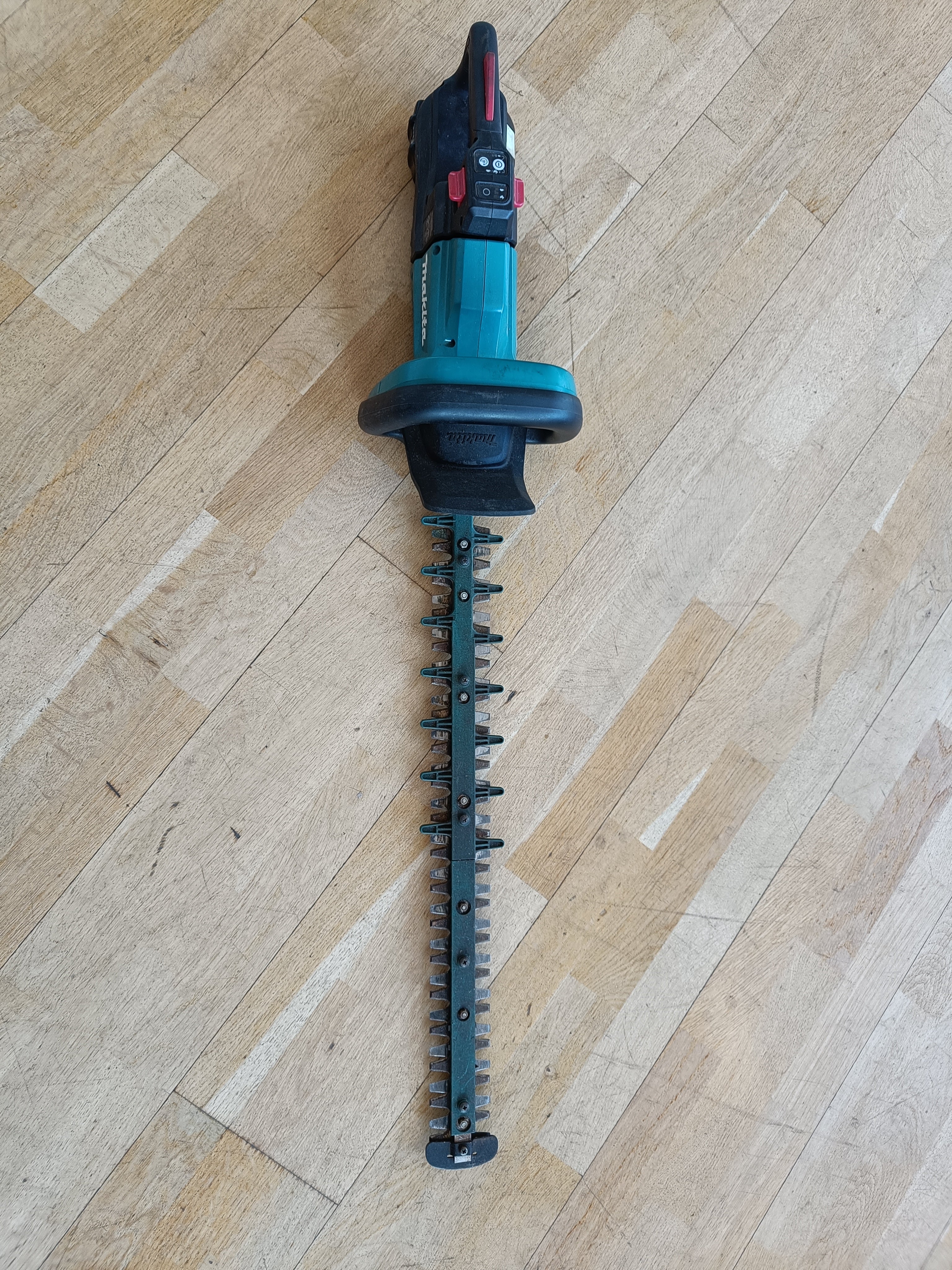 Makita hækkeklipper stor